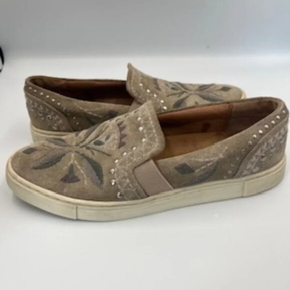 Frye Western Shoes Ivy Embroidered Studded Slip On Loafers Women’s Size 8‎